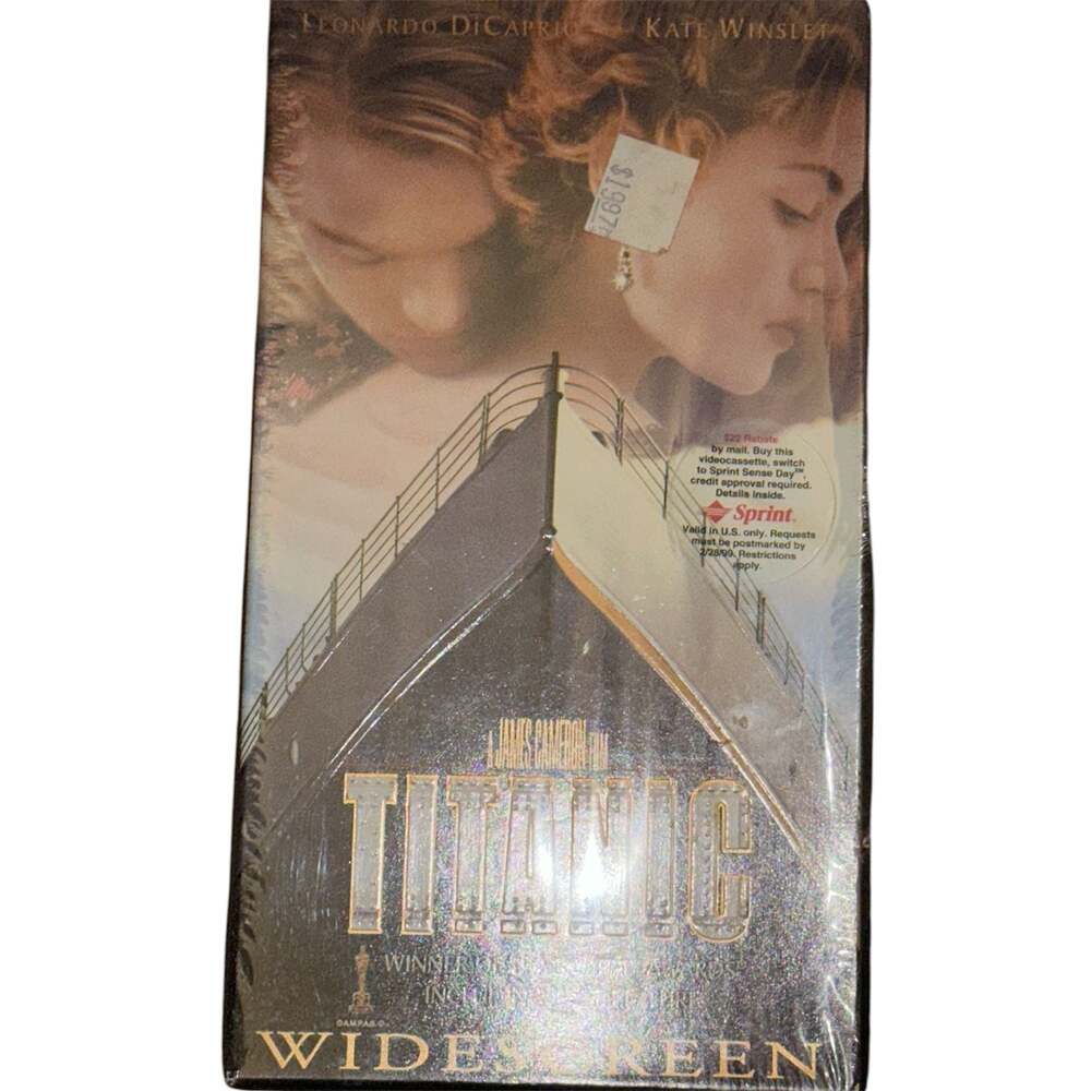 Titanic (1997) Widescreen VHS - Factory Sealed